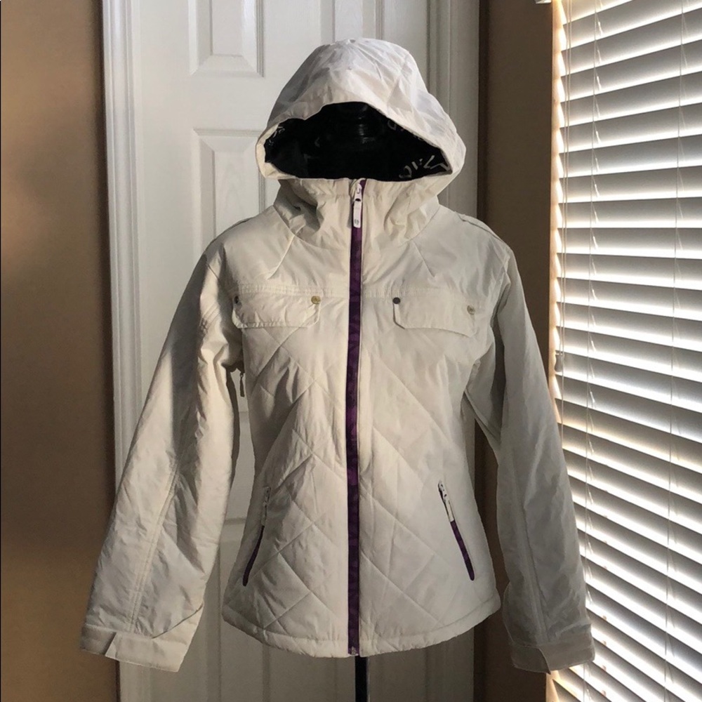 SOLD!!! Billabong Ski / Snowboarding Women Jacket